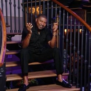 Meet your Posher, Samuel e